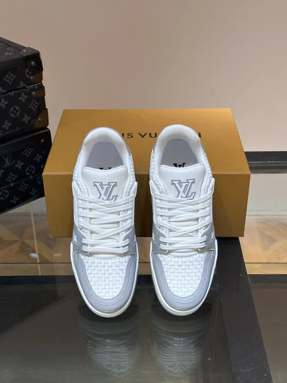 Louis Vuitton Shoe 